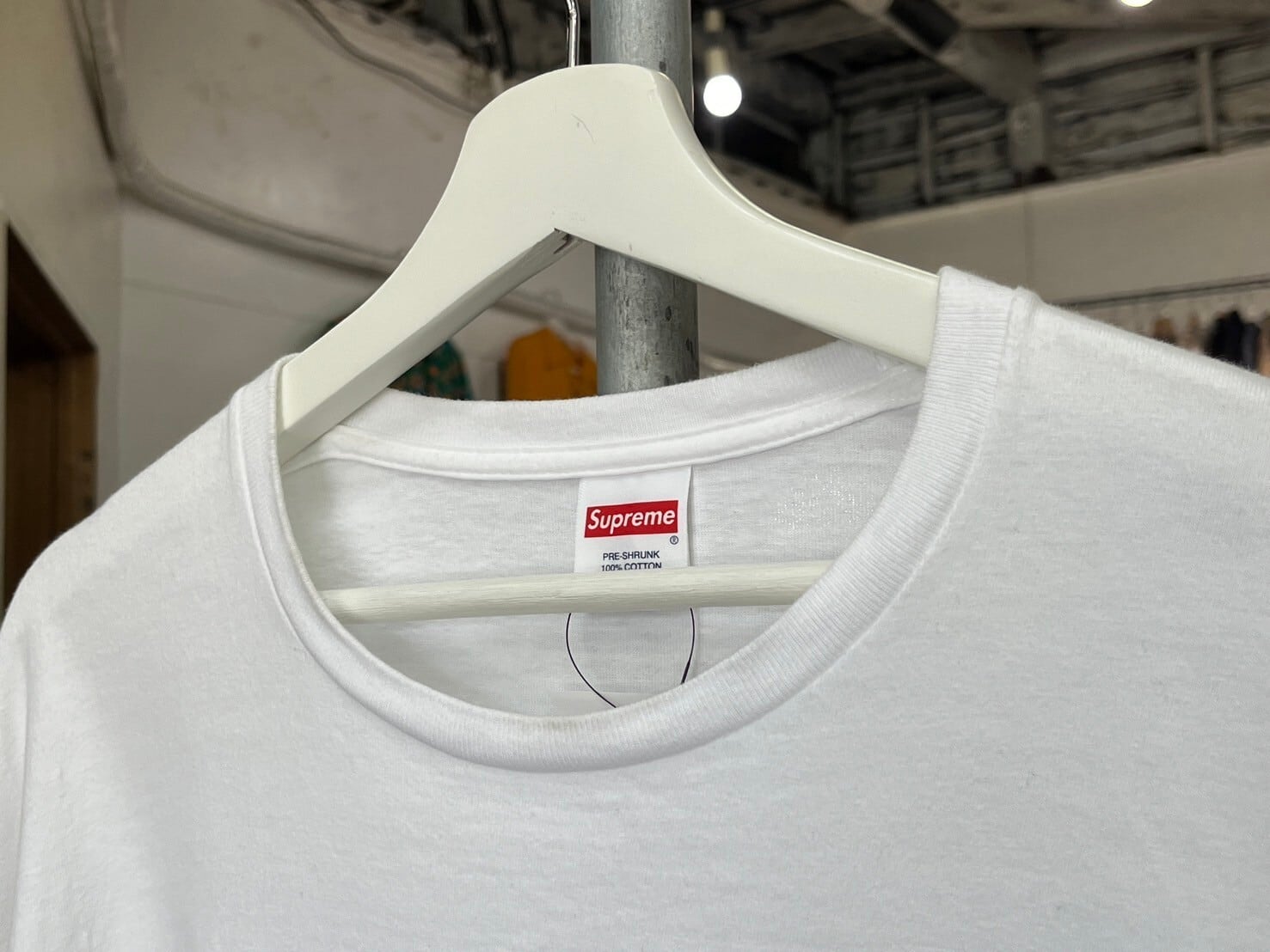 Supreme FLOAT TEE WHITE XL 00292 | BRAND BUYERS OSAKA Supreme FLOAT TEE WHITE XL 00292 | BRAND BUYERS OSAKA