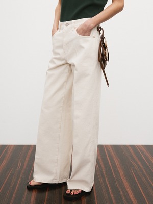 [RECTO][WOMEN] 70S CLASSIC FLARED DENIM PANTS (ECRU) 正規品 韓国ブランド 韓国通販 韓国代行 韓国ファッション レクト 日本 店舗