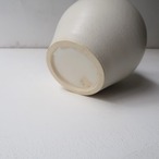 マットホワイトな花瓶