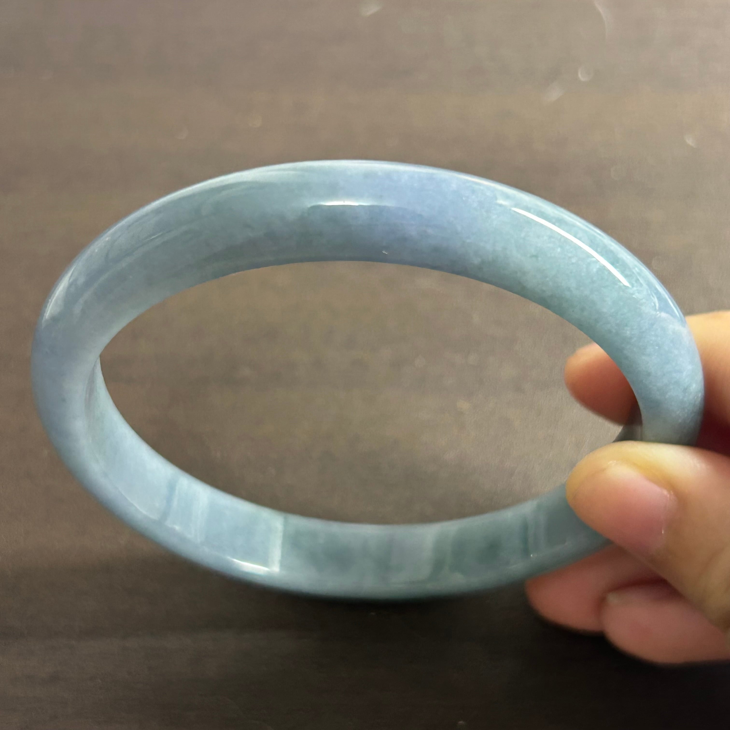 本翡翠バングル　藍紫　無含浸　無着色　一点物 本翡翠バングル 藍紫 無含浸 無着色 一点物 | FARBE