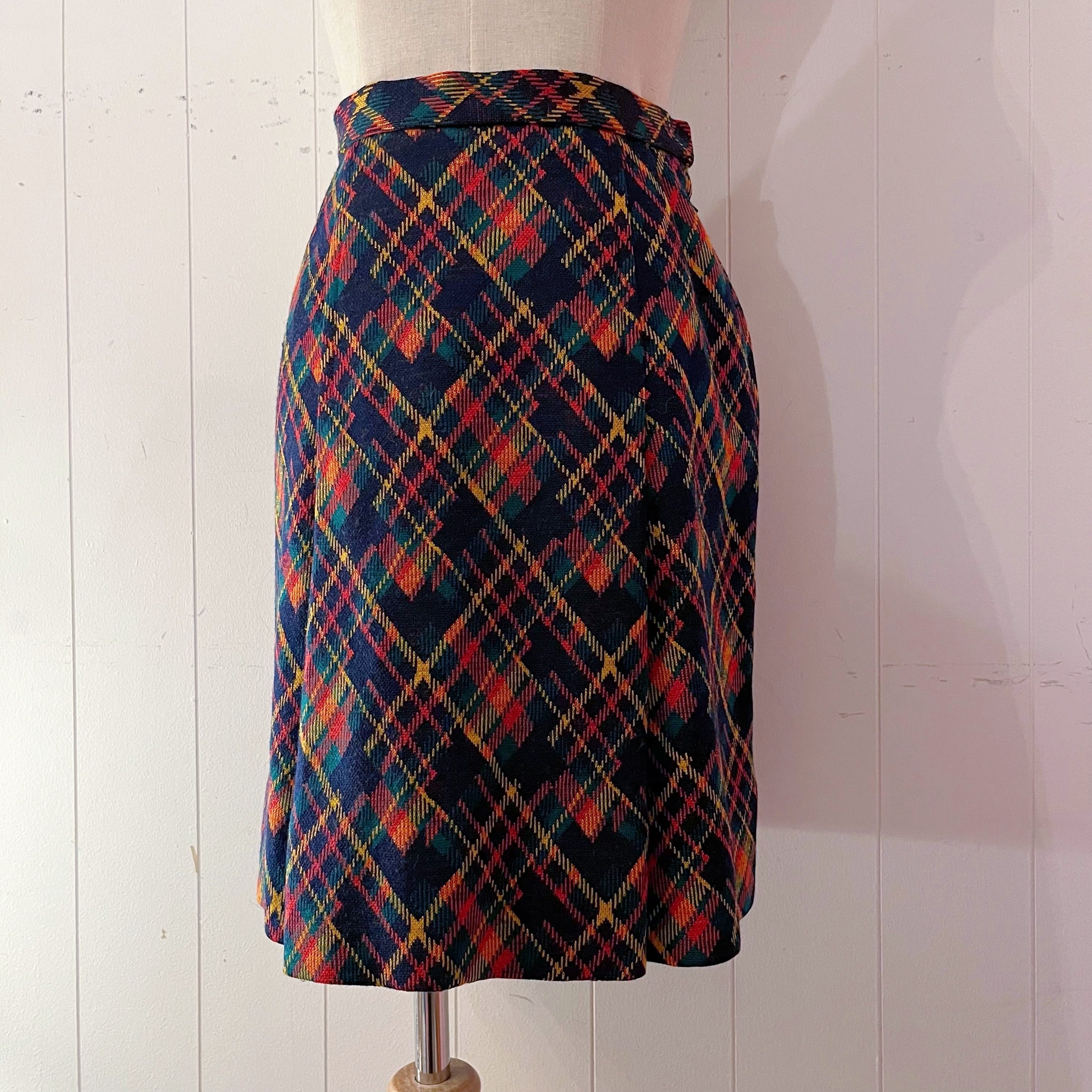 navy orange check mini tuck skirt