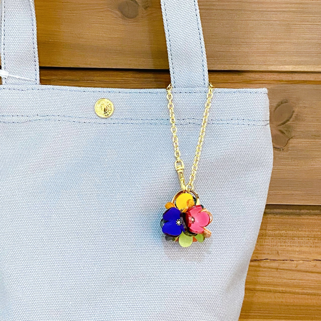 【完成品】ビオラ花&クローバー花のバッグチャーム(マルチカラー) - 1
