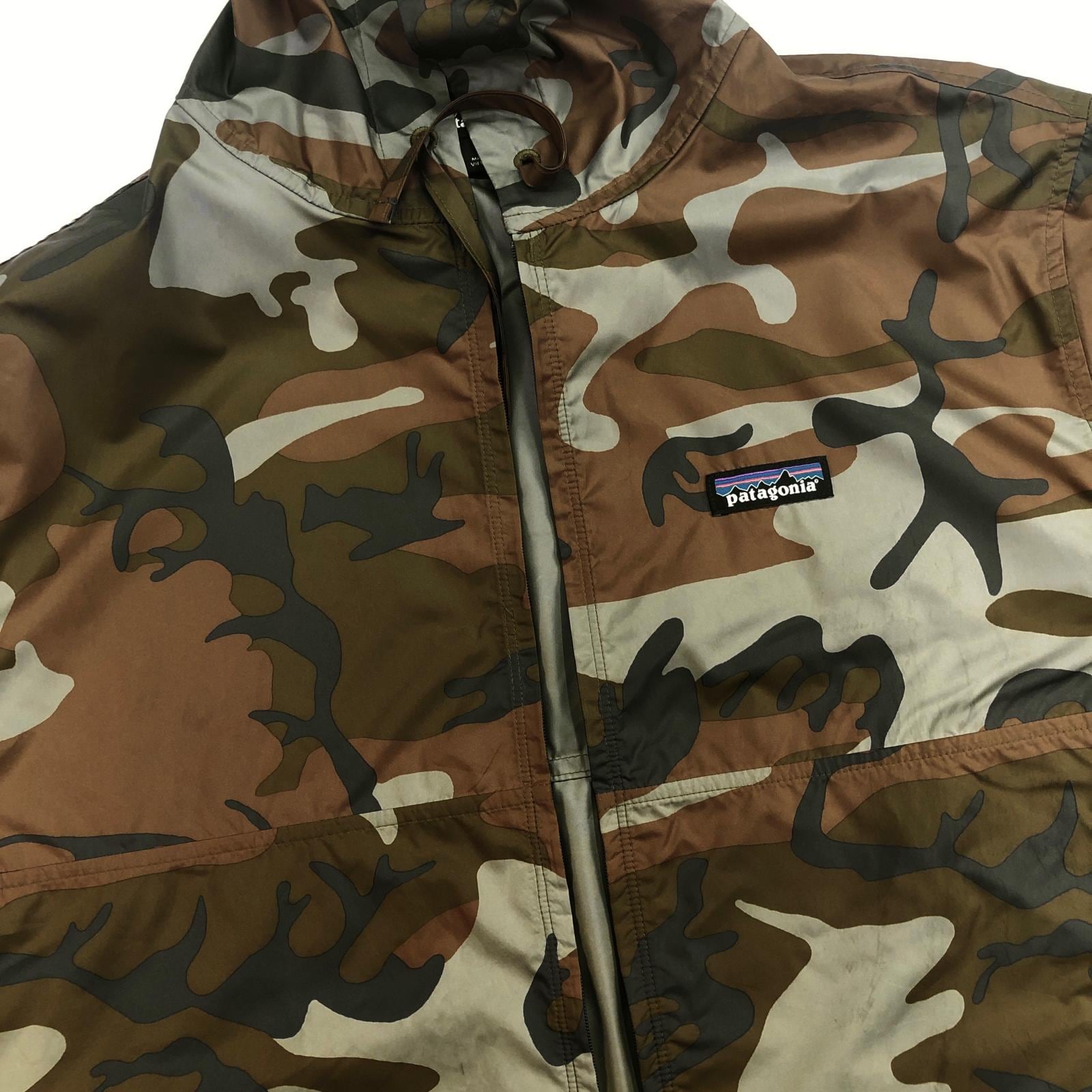 PATAGONIA パタゴニア LIGHT & VARIABLE HOODY ナイロンパーカー FCMH