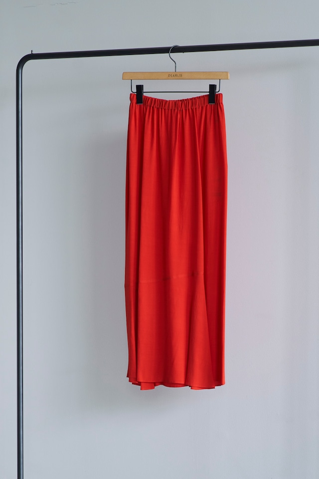 ESLOW GATHER SKIRT