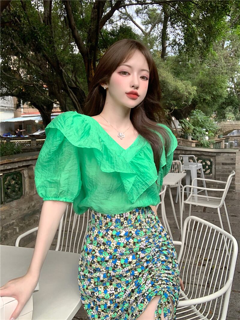 フローラルスカート ギャザーショートサマー薄手 夏物 花柄 ブラックストロベリース72906328202