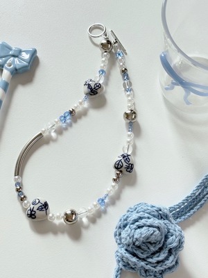 Pottery blue necklace