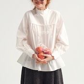 綿雪の朝に咲く、花びらブラウス《P0312》