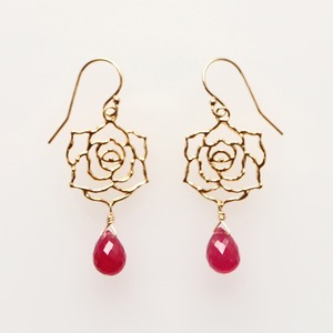 ルビー GPピアス～Rose～