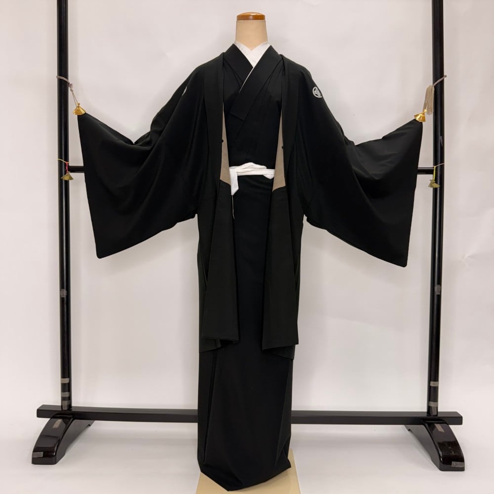 男紋付 男着物 黒紋付 ポリエステル 羽織 長着 裄75.8cm 2L size 黒 五つ紋 中古 成人式 舞台衣装 6362