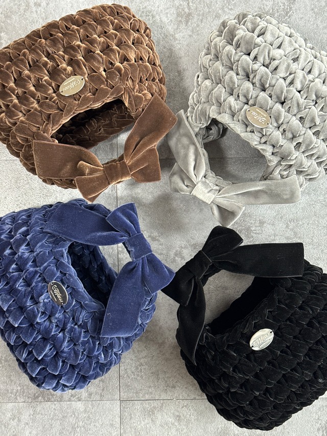 triangle velvet ribbon bag small 《butter yellow》
