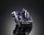 フローライト / クォーツ【Fluorite on Quartz with Calcite】中国産