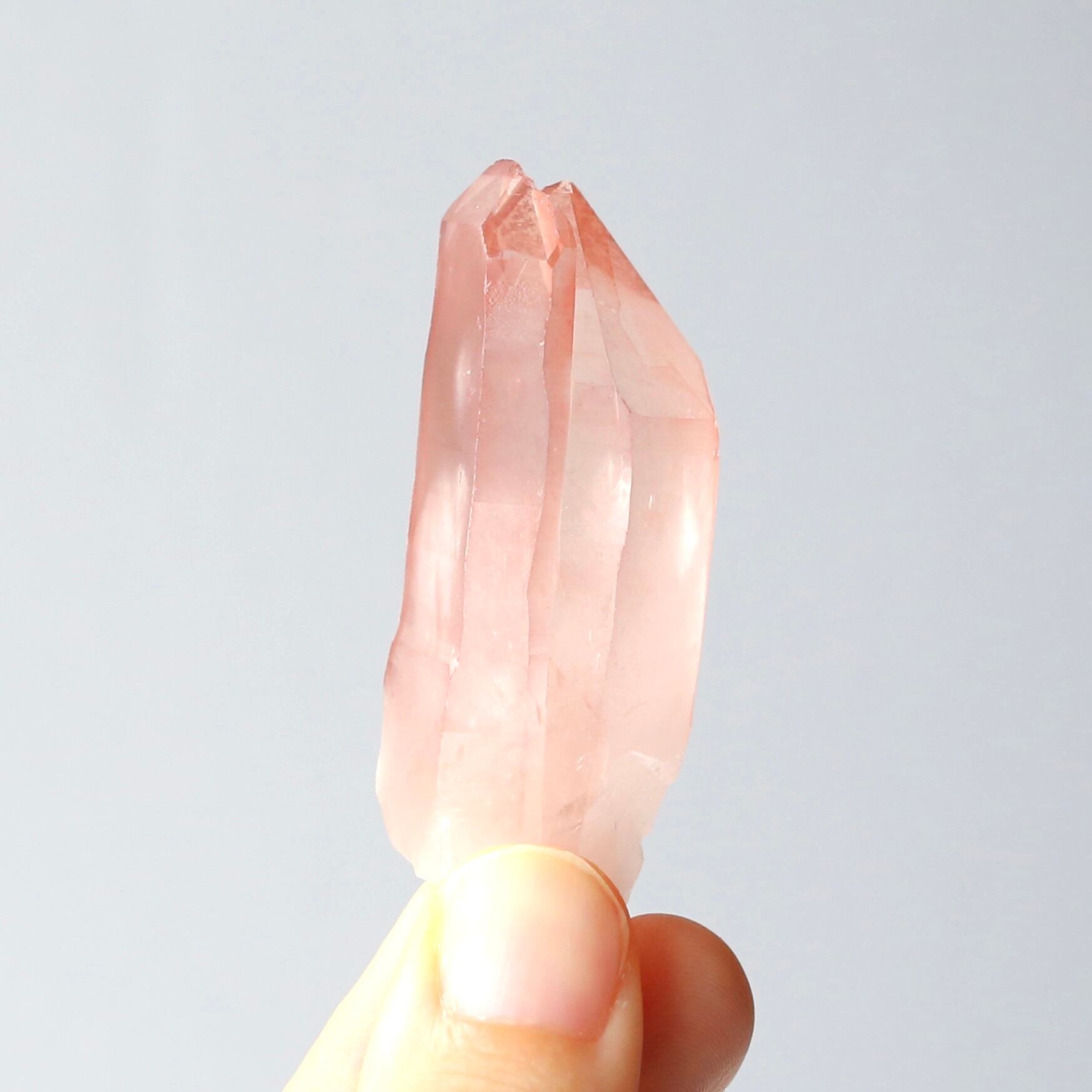 ソウルメイトツイン ディープピンクレムリアンシード 天然石 水晶 鉱物 一点物 ソウルメイトツイン ディープピンクレムリアンシード 天然石 水晶 鉱物
