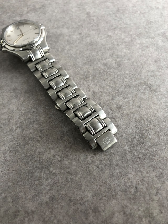 GUCCI グッチ 腕時計 シルバー ステンレススチール クウォーツ 9040M vintage ヴィンテージ オールド  n6ymez