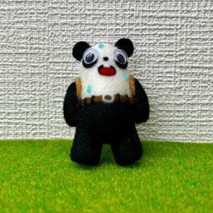 羊毛フェルト ガビーン!パンダ キーホルダー