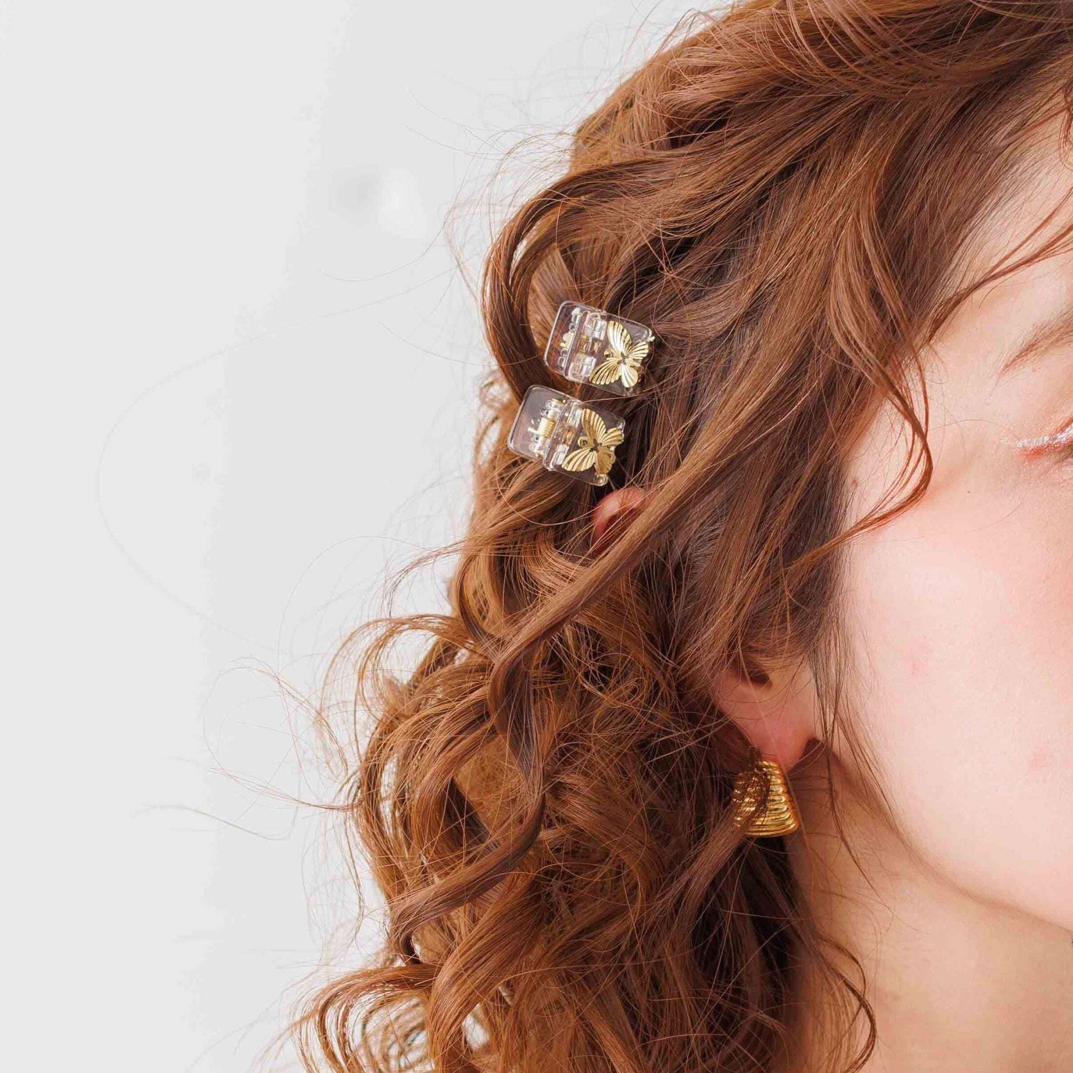 在庫なし✨秋冬 紺 アンティーク ビーズ 大人可愛い ヘアクリップ ✨ヘアピン 在庫なし秋冬 紺 アンティーク ビーズ 大人可愛い ヘアクリップ ヘアピン