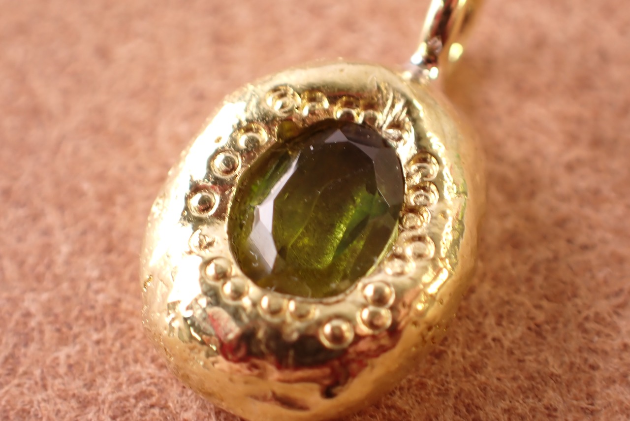 トルマリンペンダントトップ ブラス(真鍮) [D11‐90]