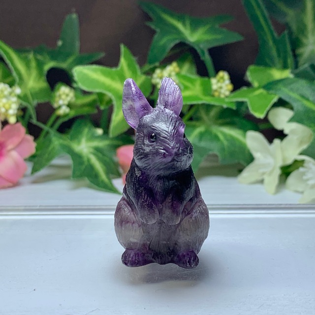 4.フローライトうさぎ・インテリア