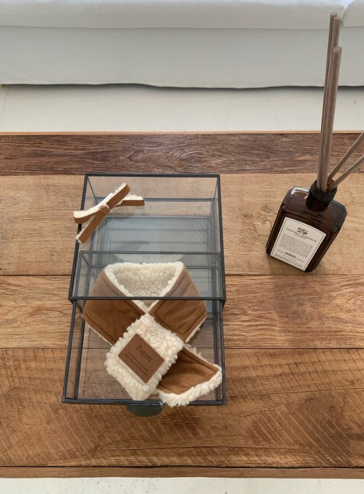 即納 【papier】Chestnut muffler