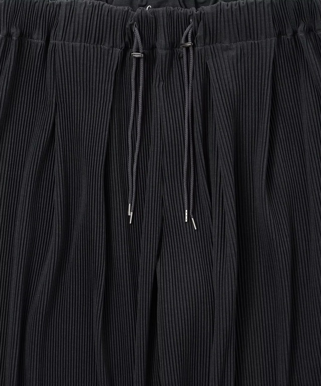 Sillage circular pants pleats anthracite