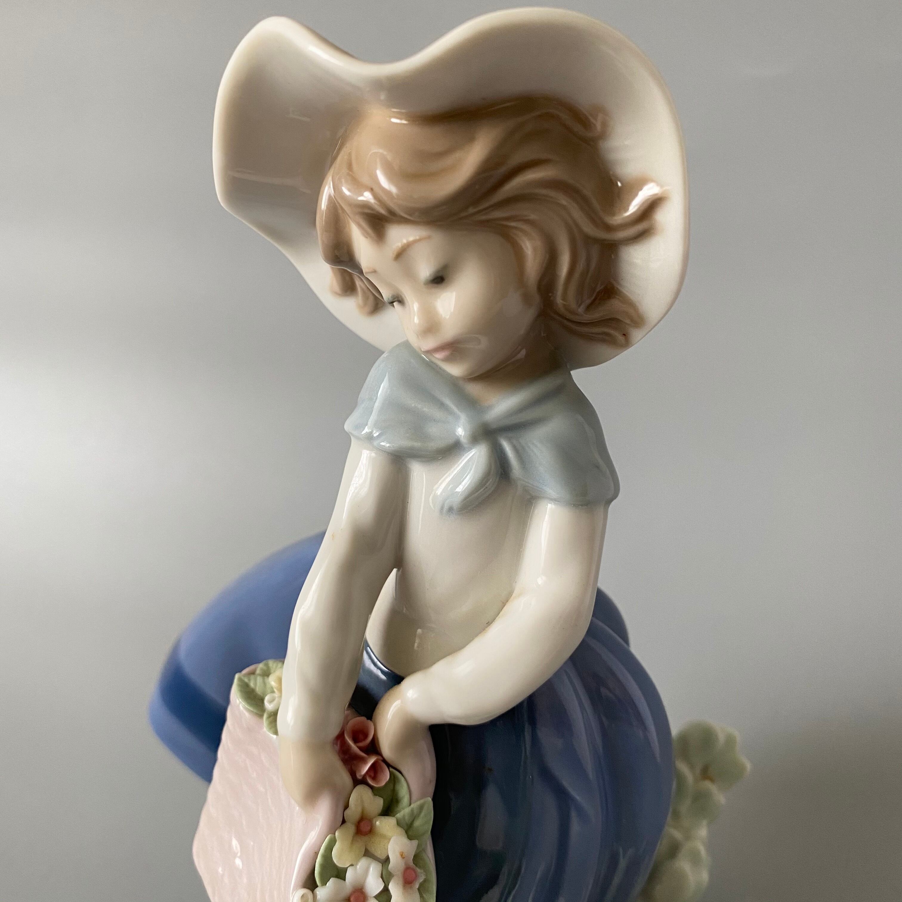 廃盤LLADRO リヤドロ 祝福の鐘の音 フィギュリン