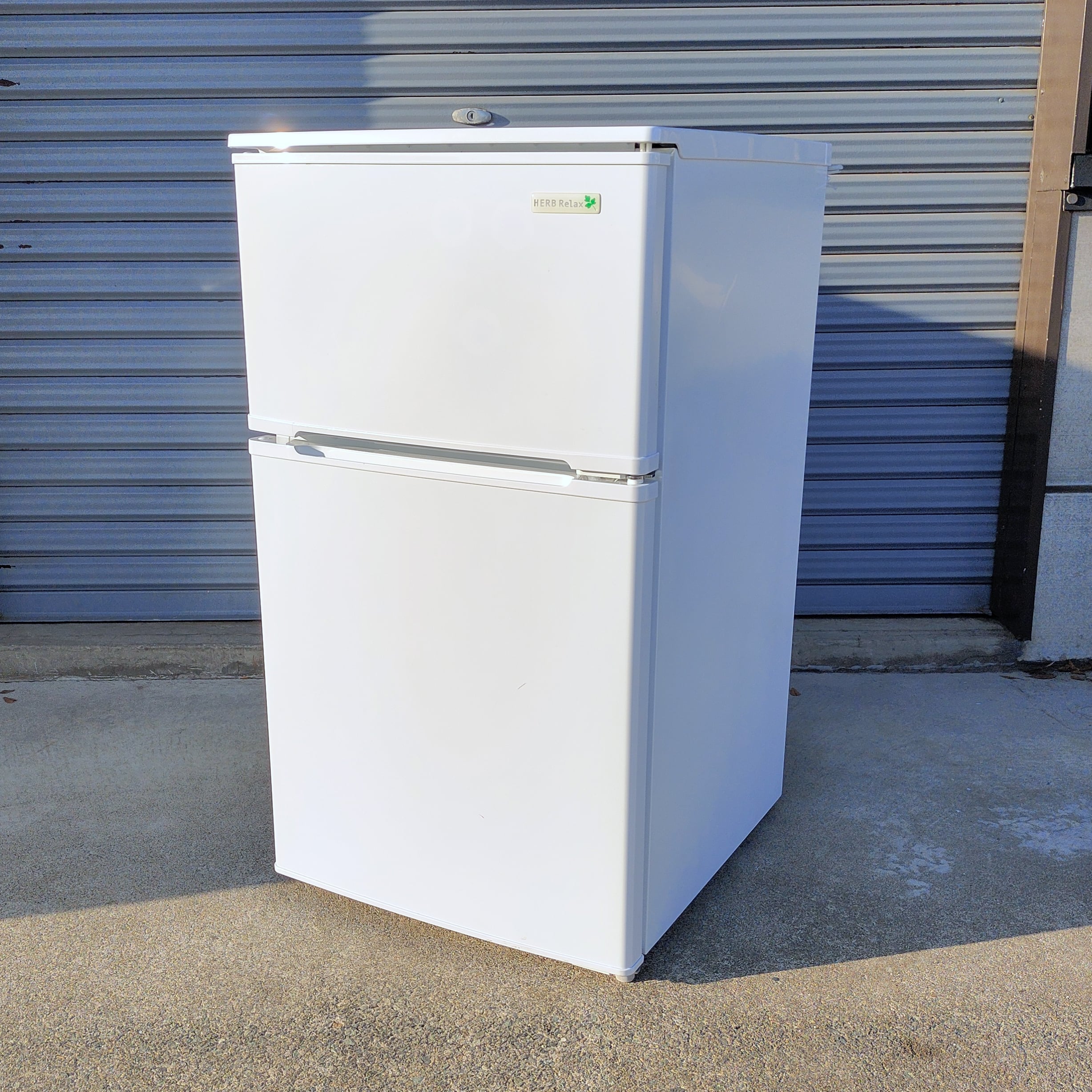 YAMADA ノンフロン冷凍冷蔵庫YRZ-C09B1 2019年製 - 冷蔵庫