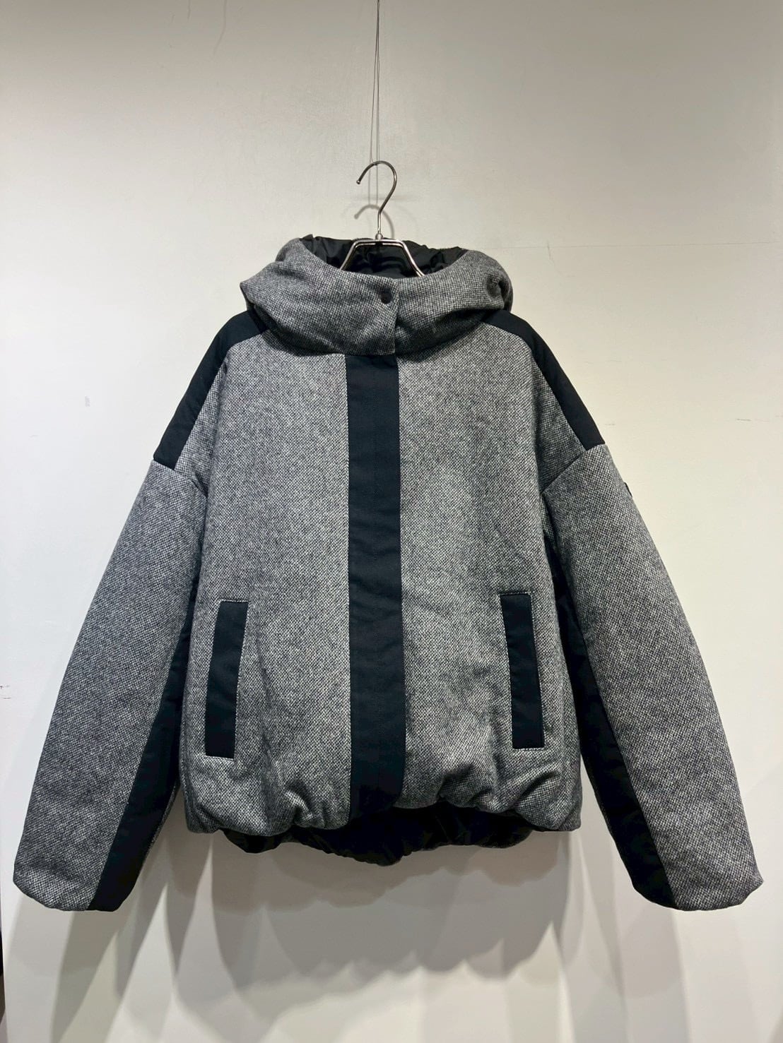 BLANC basque ウールライトダウンフーデッドジャケット