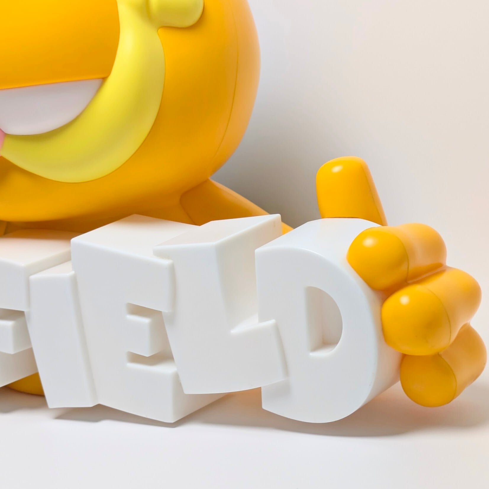 【 Garfield  ( ガーフィールド ) 】ポップコーンバケット SUPER LIMITED / MAJOR CINEPLEX EXCLUSIVE COLLECTION / ロゴ付フィギュア / オブジェ / 2021年製 〚アメリカン雑貨 アメトイ〛