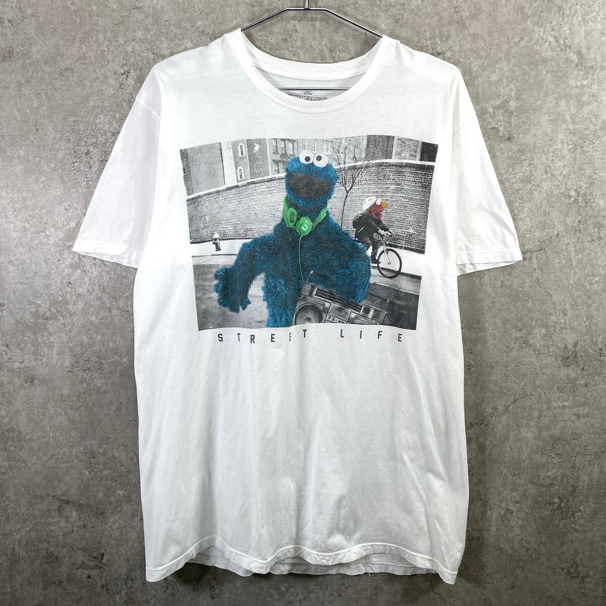 SESAME STREET セサミストリート キャラクタープリントTシャツ メンズM