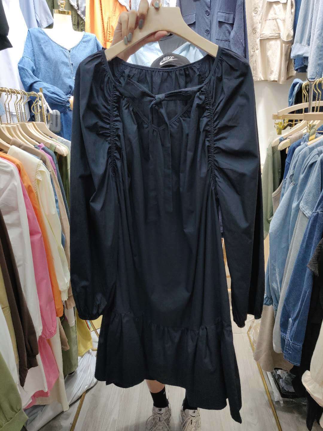 フロントリボンティアードワンピース