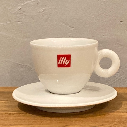 illy カップ&ソーサー