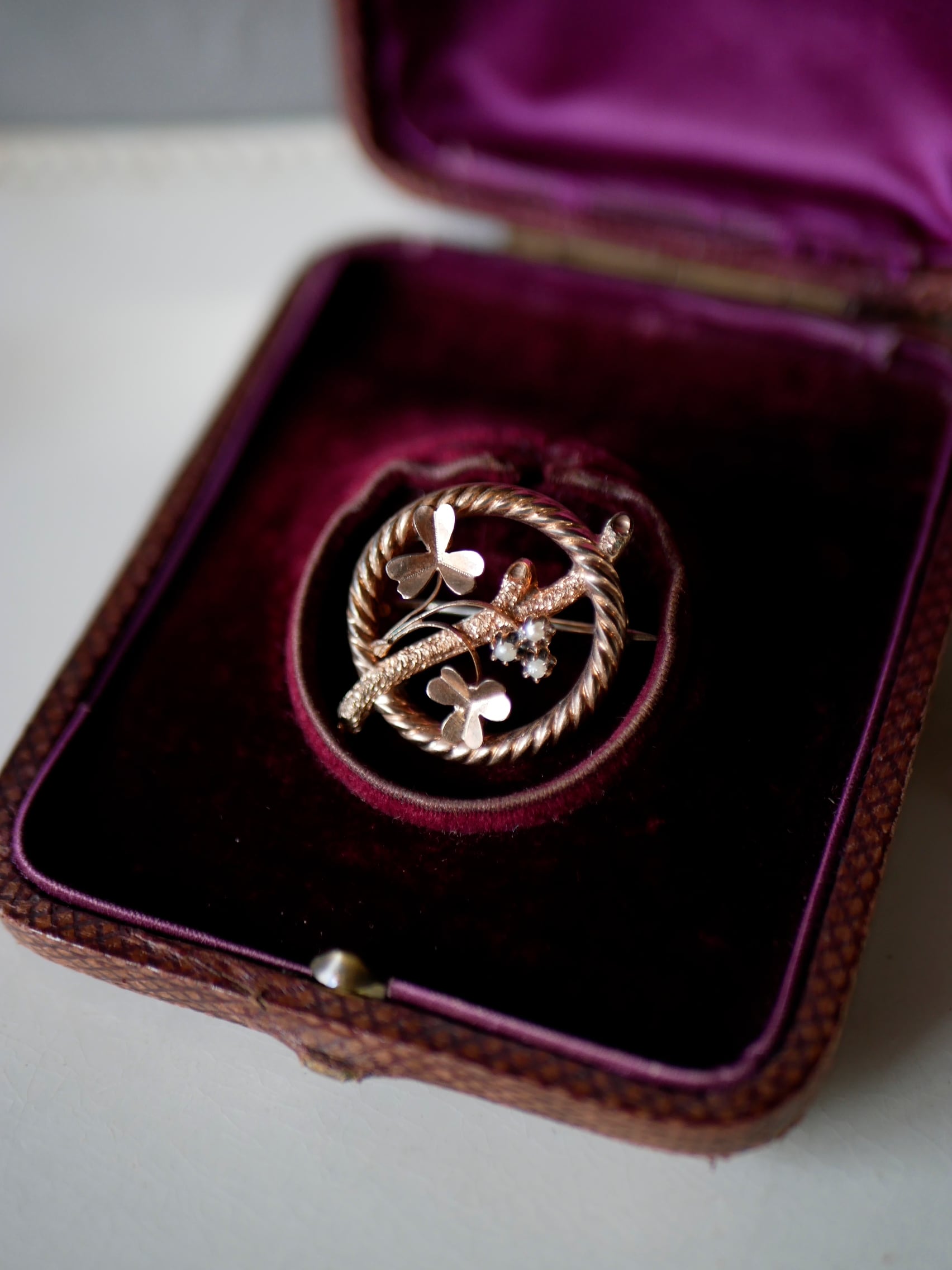 三つ葉 シードパール ヴィンテージブローチ アンティークブローチ フランスアンティーク