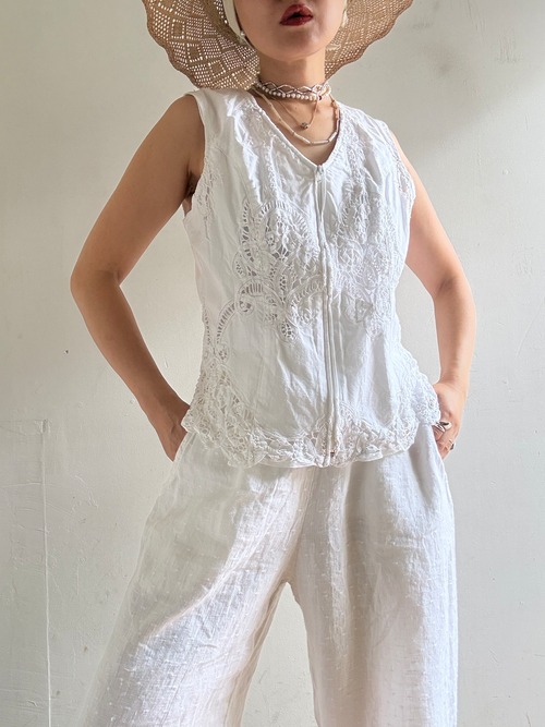 1980s Deadstock "Lim's" Cotton Cutwork Top