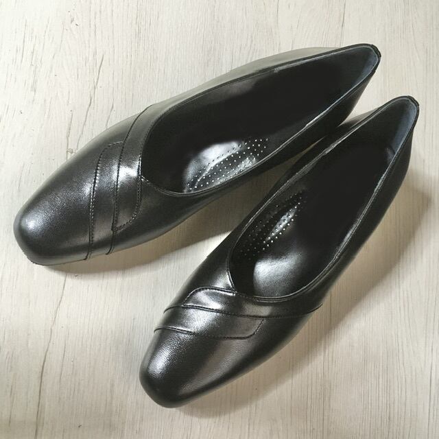 【21.0cm】甲切替デザインパンプス