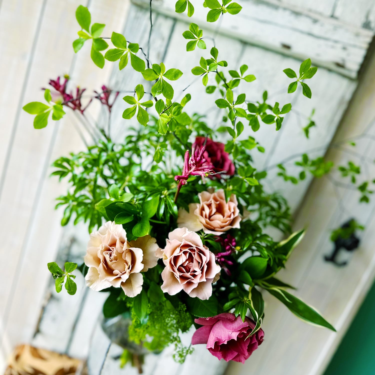 LIVING FLOWER」～カビンに飾る季節の枝物と花～ 空間に季節の彩りと