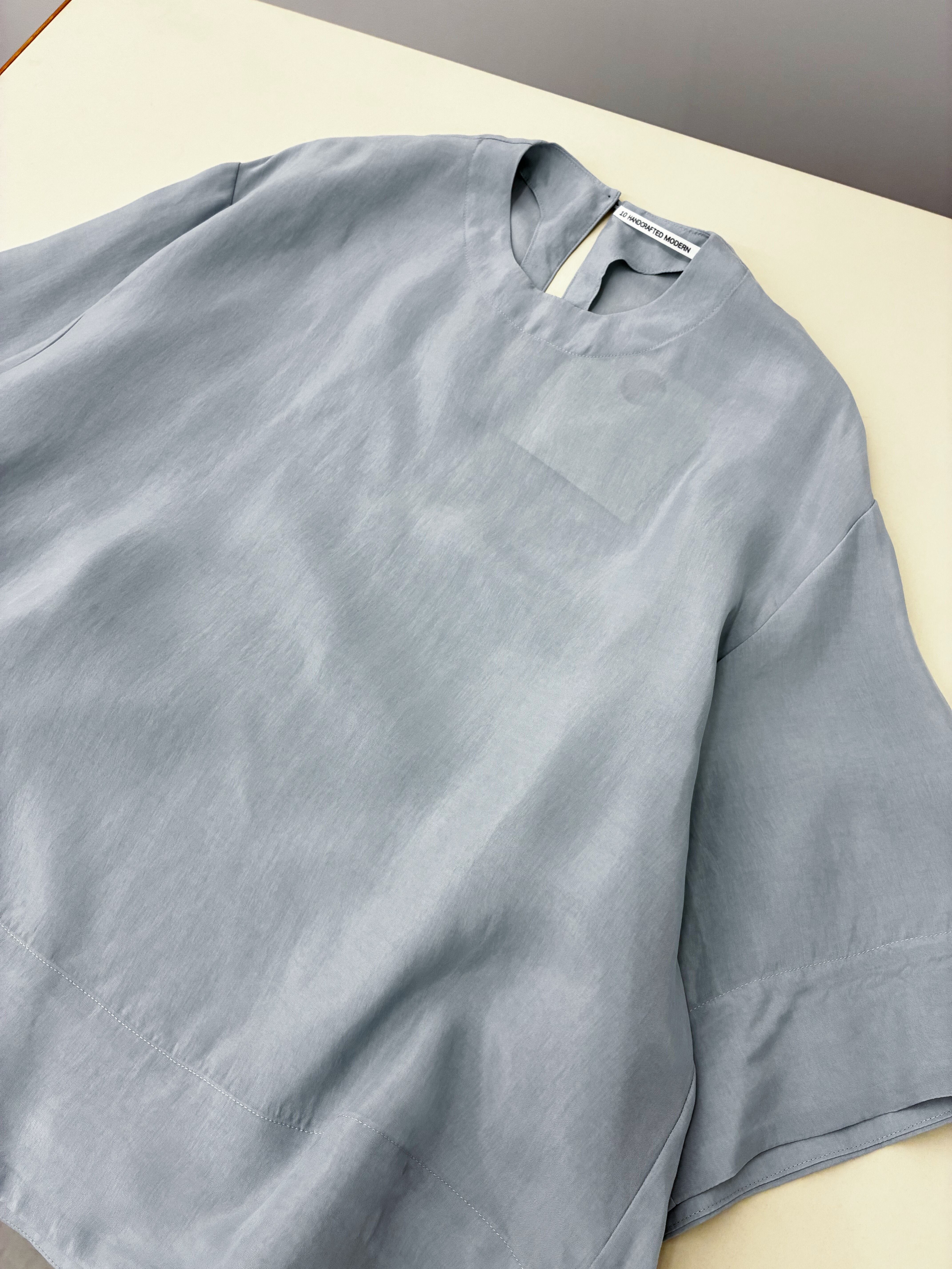 TENNE HANDCRAFTED MODERN half sleeve tops /Blue Gray | doodle