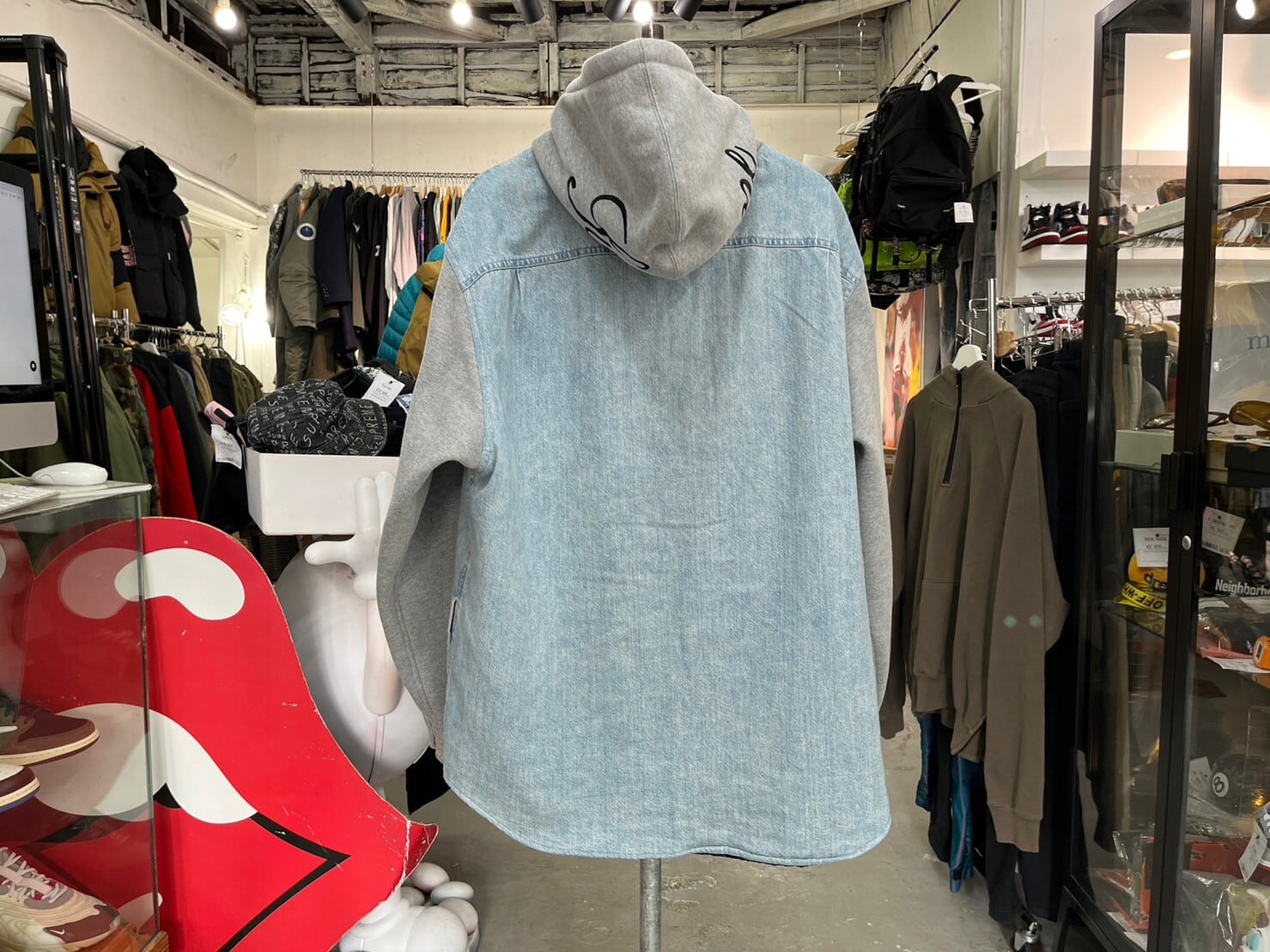 Supreme FLEECE HOODED DENIM SHIRT BLUE XL 52502 | BRAND BUYERS OSAKA