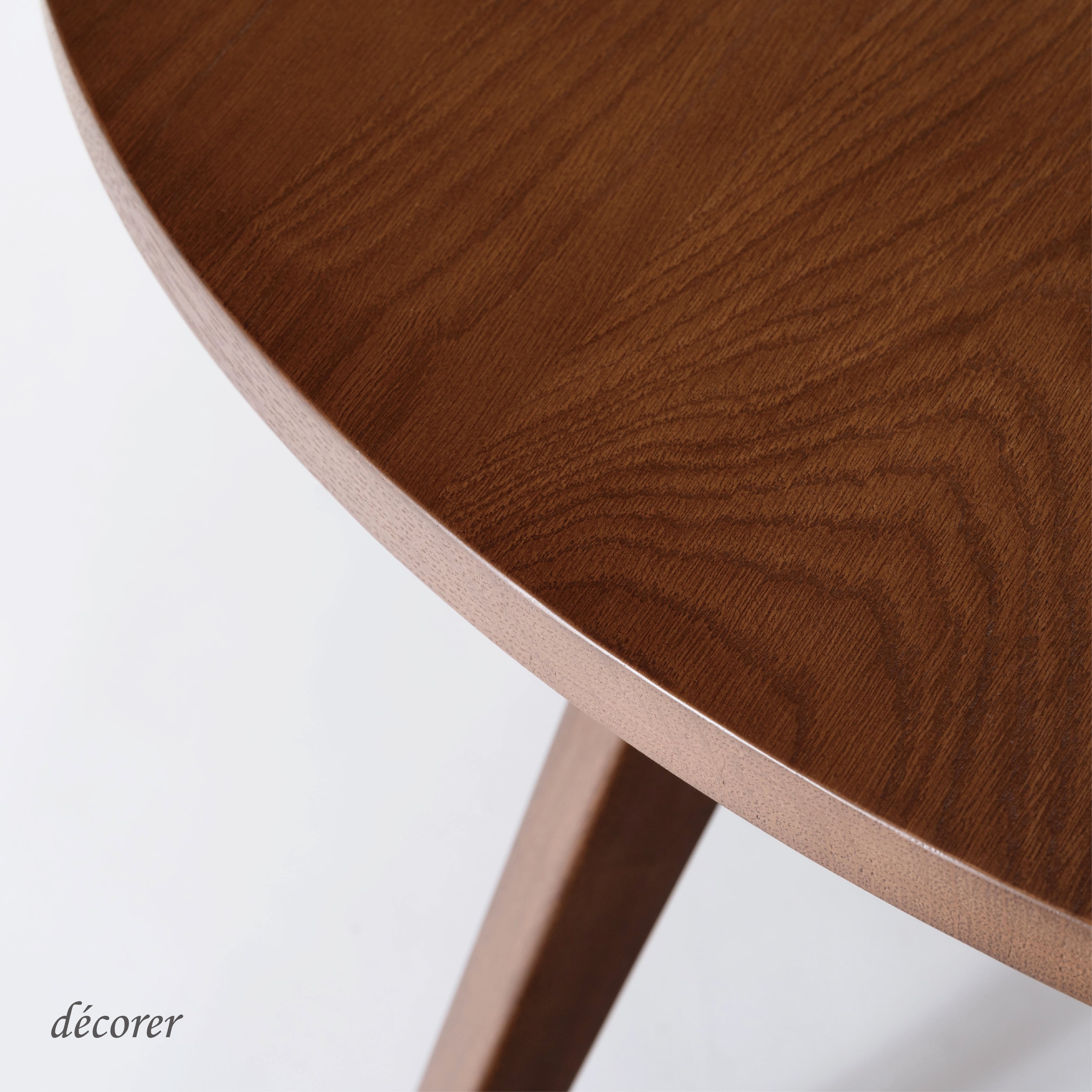 Oak round table No.05 | DÉCORER