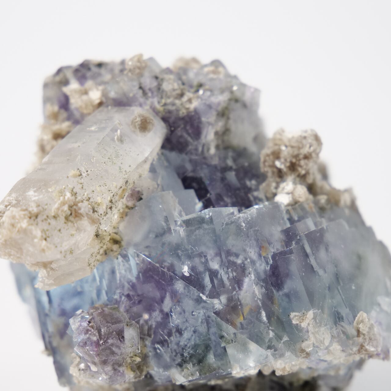 ヤオガンシャン産 ブルー フローライト クリアクォーツ / 原石 標本