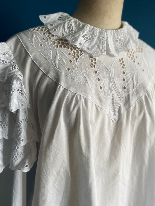 Ruffle Sleeve Blouse