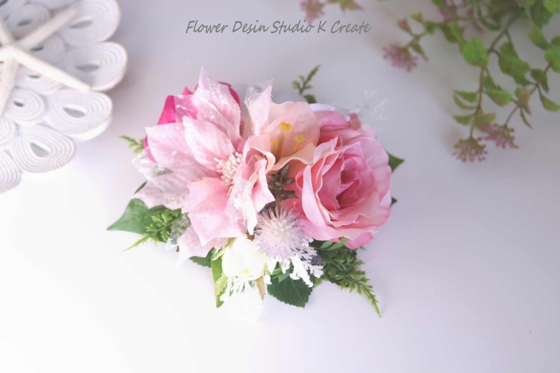 発表会に♡ピンクのポインセチアとプルメリアの髪飾り ヘアクリップ