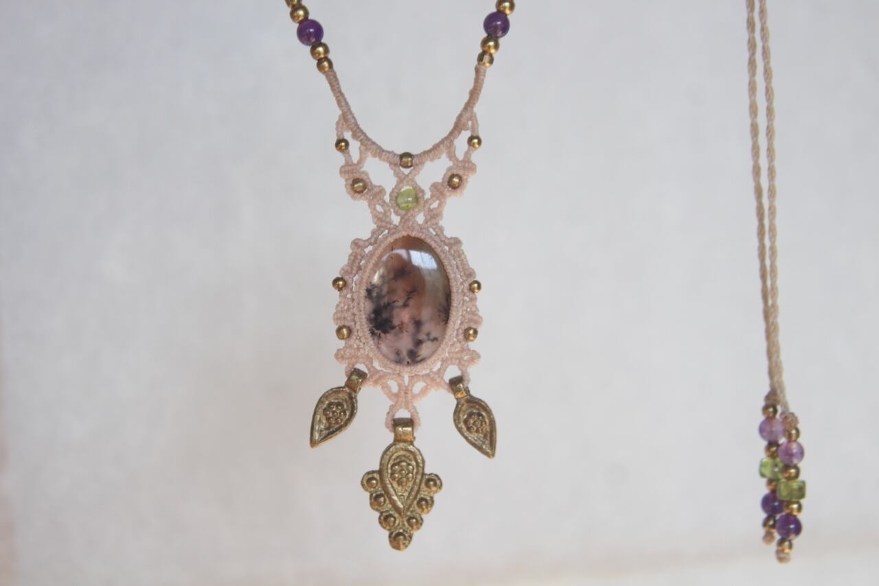 Dendritic purple Agate micro macrame necklace