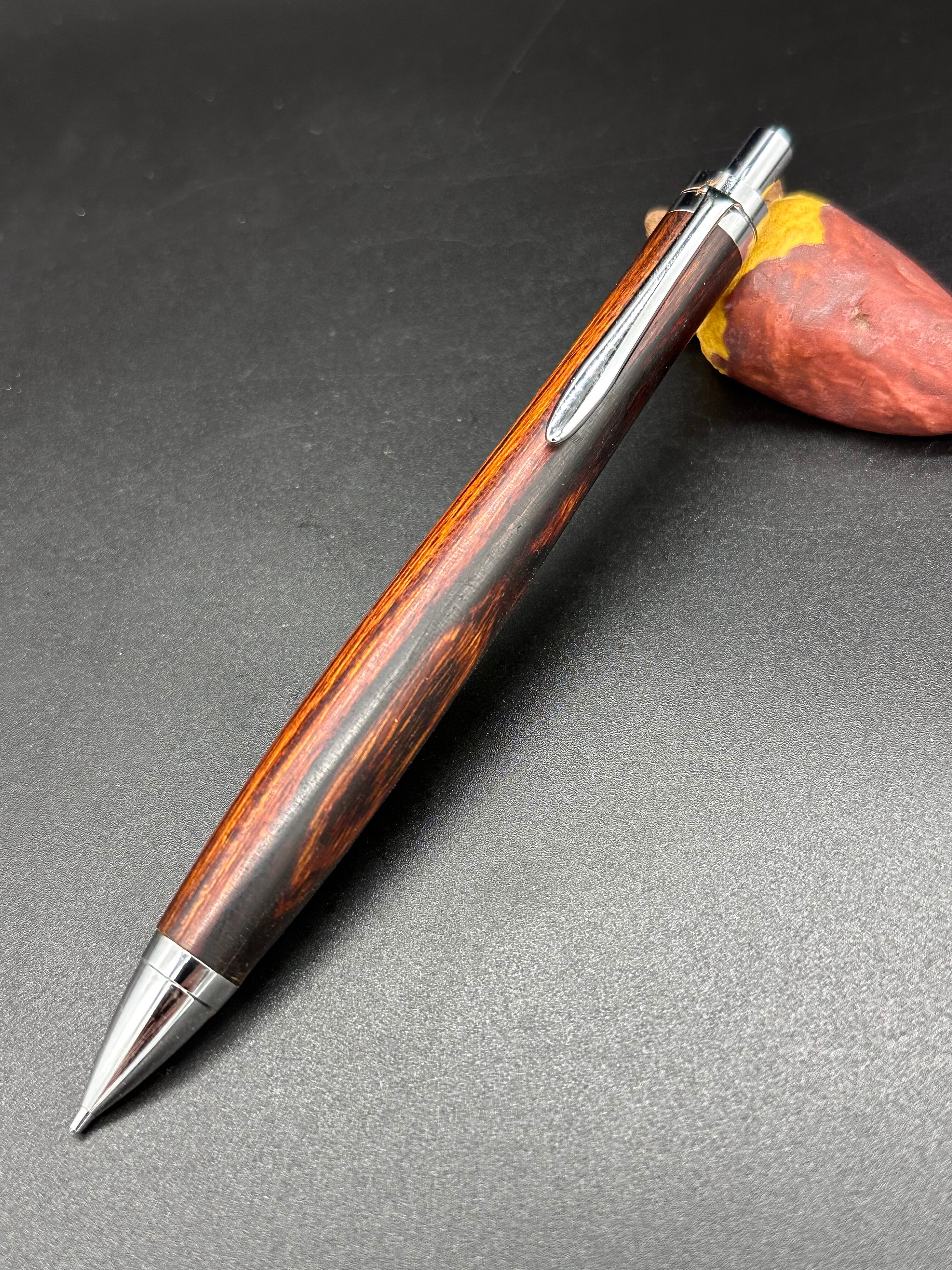2002年春 【定価以下早い者勝ち】こぶた工房 老山白檀 杢アリ 新品未