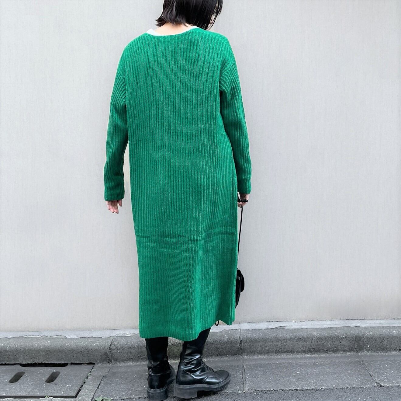 深Vネック畦編みニットワンピース｜deep V-neck rib stitch knit dress　61265-JL ( ecru , green  , charcoal )【 深Vネック　Vネック　畦編み　リブステッチ　ニットワンピース　長袖　ニット 】