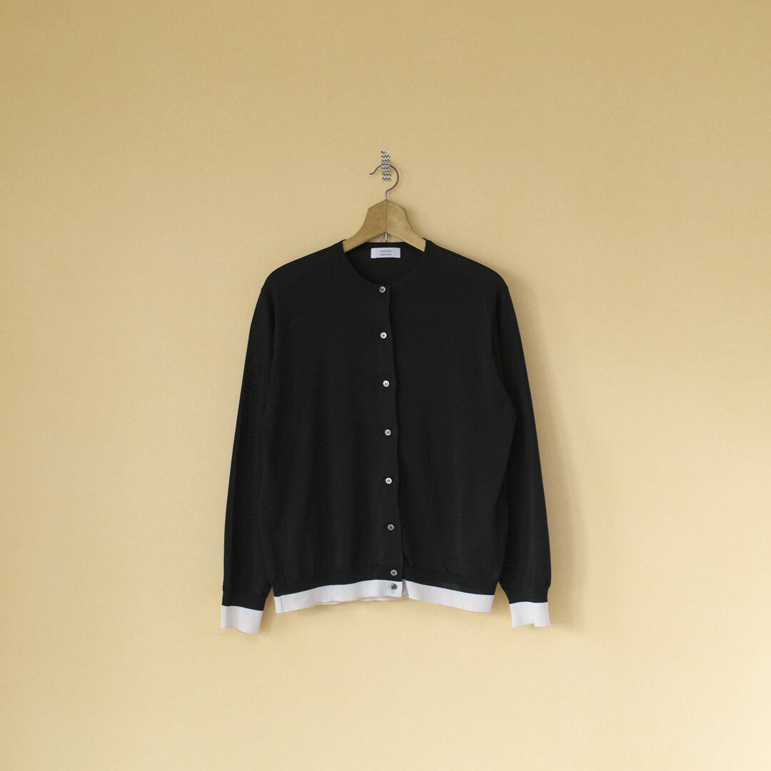 atelier naruse アトリエナルセ コットンシルククルーネックニットカーディガン・ブラック
