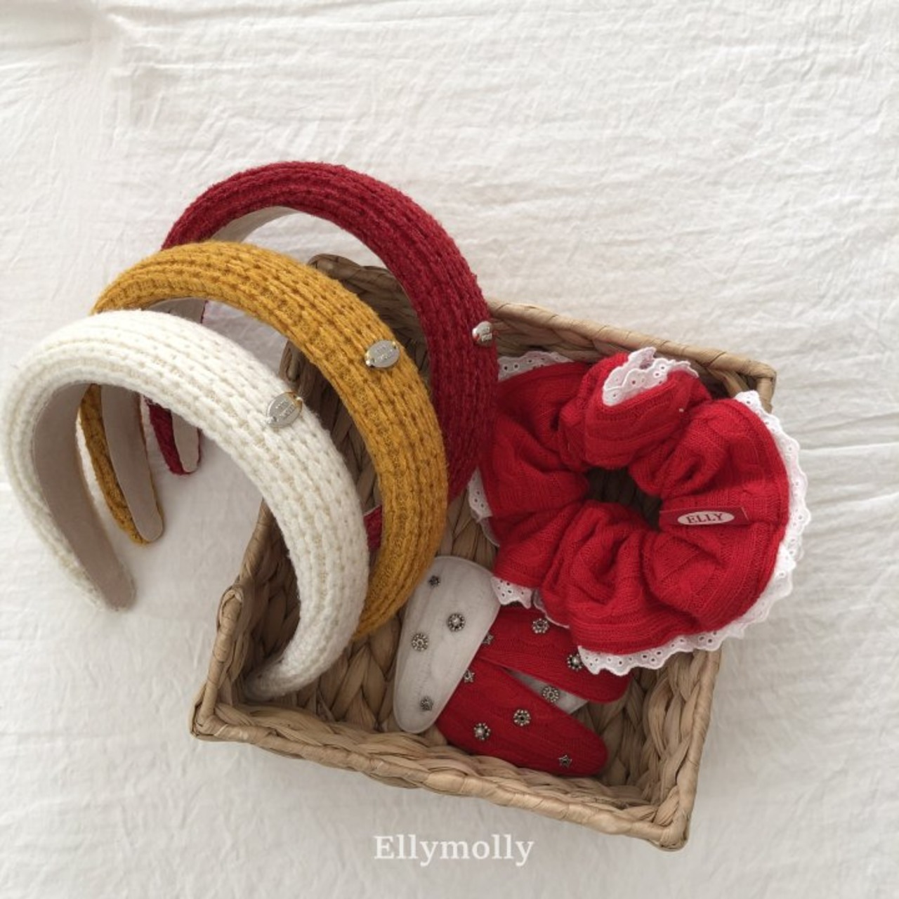 [ELLYMOLLY] Knitwear pearl hairpin / [엘리몰리] 니트진주머리핀