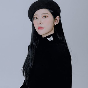 [RuddyCheeks] BUTTERFLY TURTLENECK [2Color] 正規品 韓国ブランド 韓国ファッション 韓国代行 韓国通販 Tシャツ ロンT タートルネック