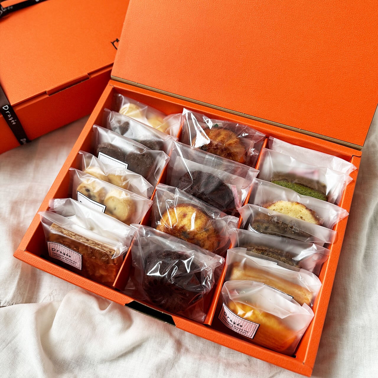 オレンジギフトC（焼菓子詰合18個・紙袋付） | スイーツ＆カフェドラジェ