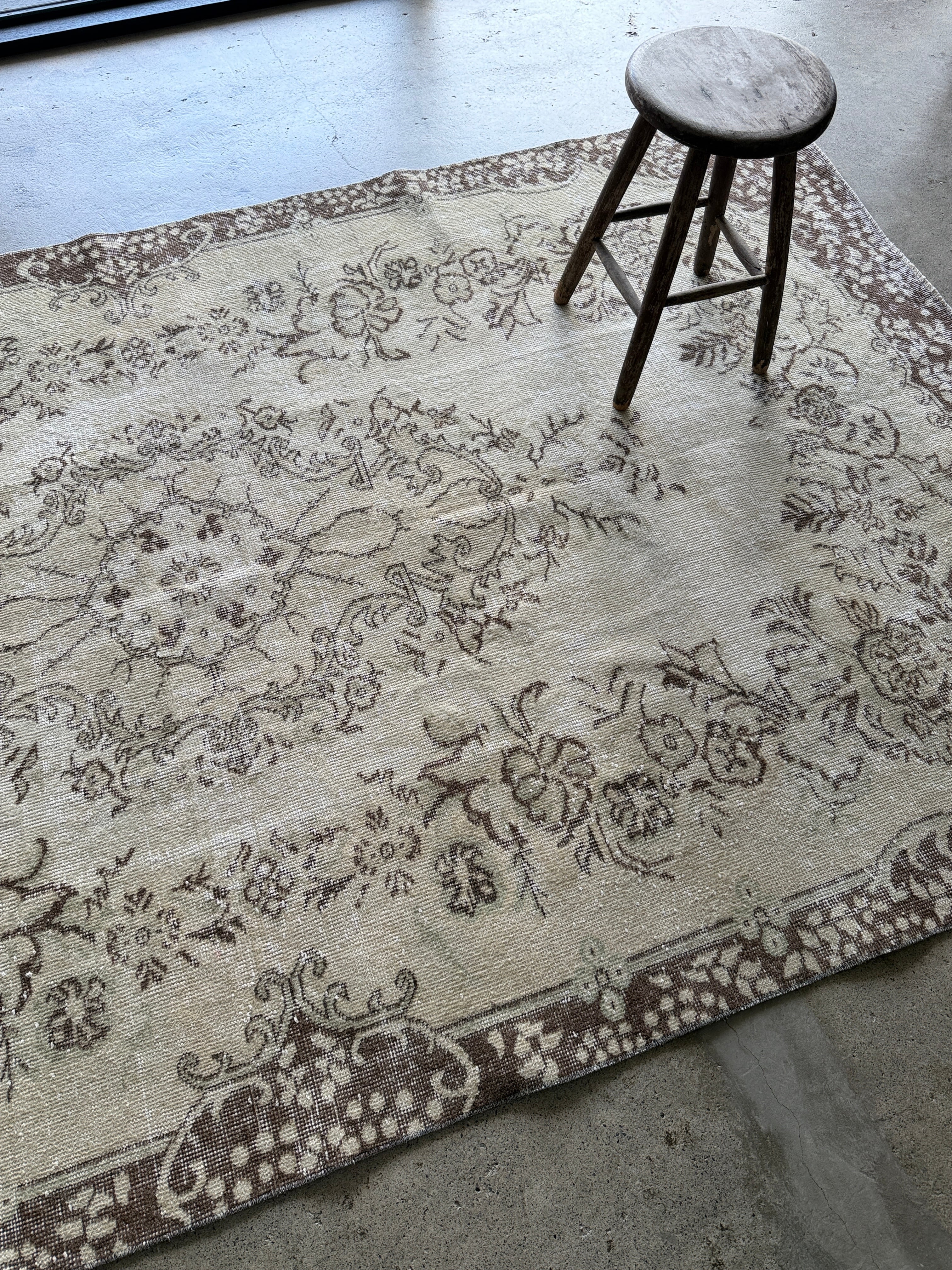 yuuri Antiques&Crafts880 トルコラグ ヴィンテージ 送料込み】vintageヴィンテージ トルコラグ イスパルタ絨毯 ナチュラル