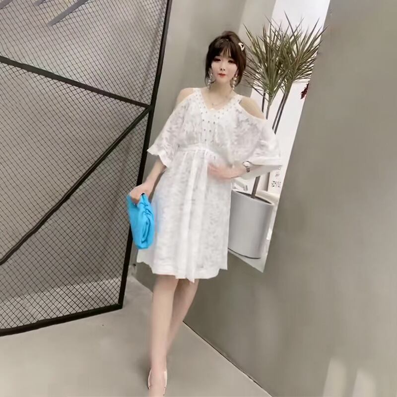 サマーVネックストラップレスレースドレス スカート 大きめサイズ 夏物 ミックスインファッション98684103306