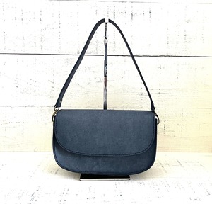 Shoulder bag with lid black 　フタつきショルダーバッグ　黒　＜B＞
